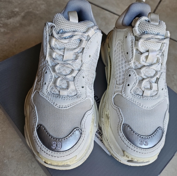 Kids Balenciaga shoes - Picture 6 of 6